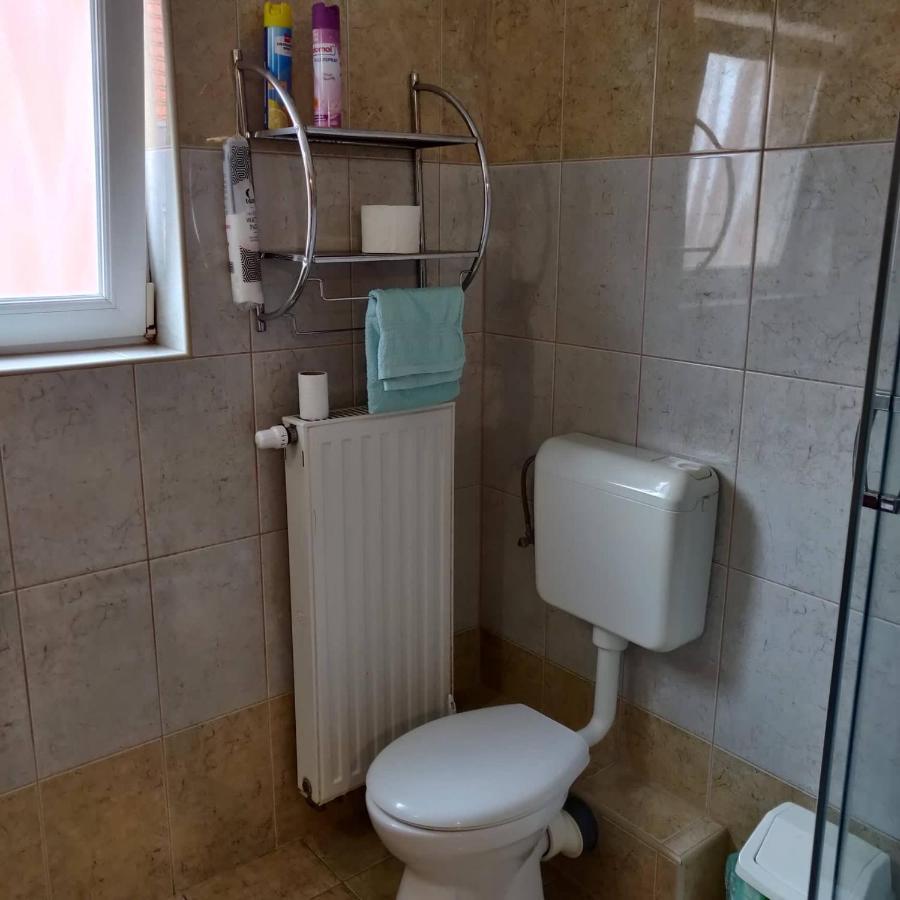 Abigel Apartmanhaz Balatonfured Exterior photo
